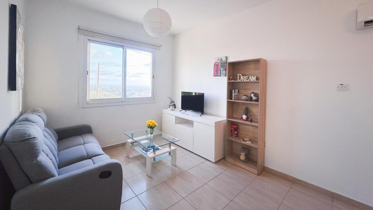 Chloraka- 2 Bedrooms - Pool Exterior foto